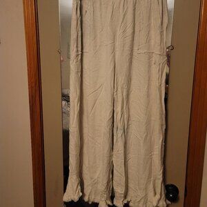 Umgee Extra Large Boutique Linen Wide Legs Capri Pants